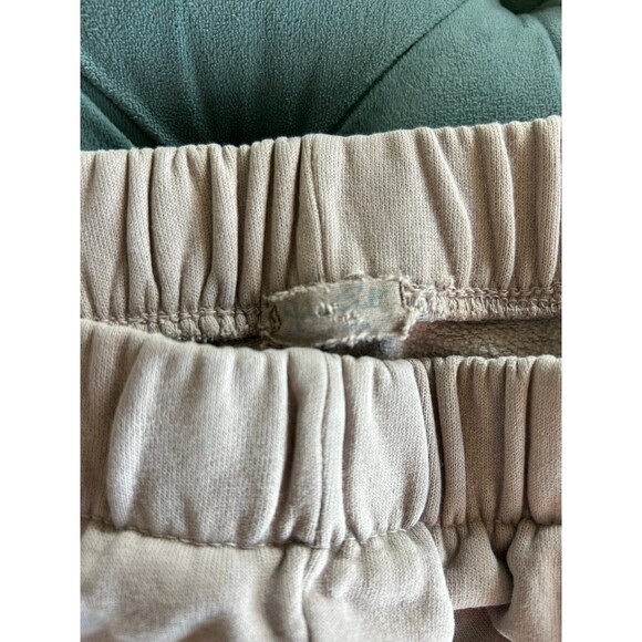 Brandy Melville John Galt Sweatpants - Picture 4 of 9